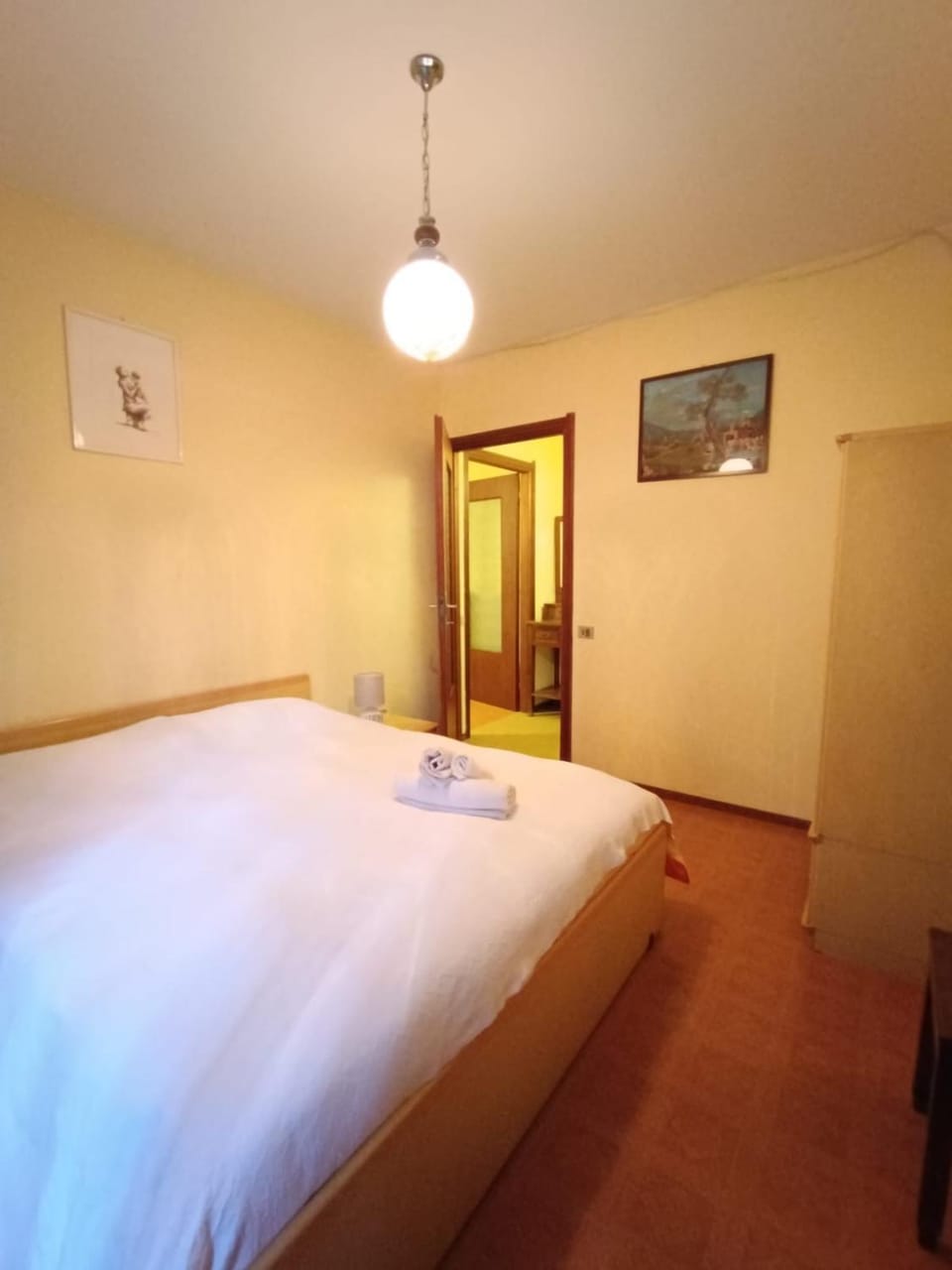 Bed, Photo of the whole room, Bedroom, furniture, internet, wardrobe