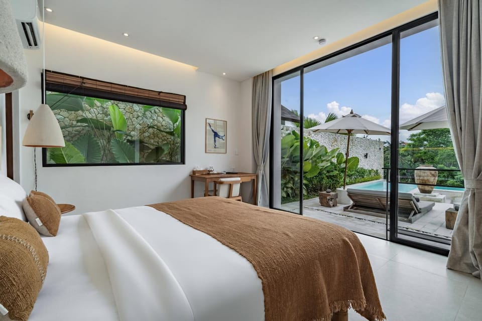 Bed, View (from property/room), Bedroom, air conditioner