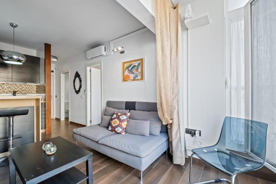 Living room, Lounge or bar