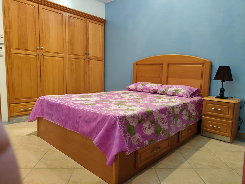 Bed, Bedroom, wardrobe