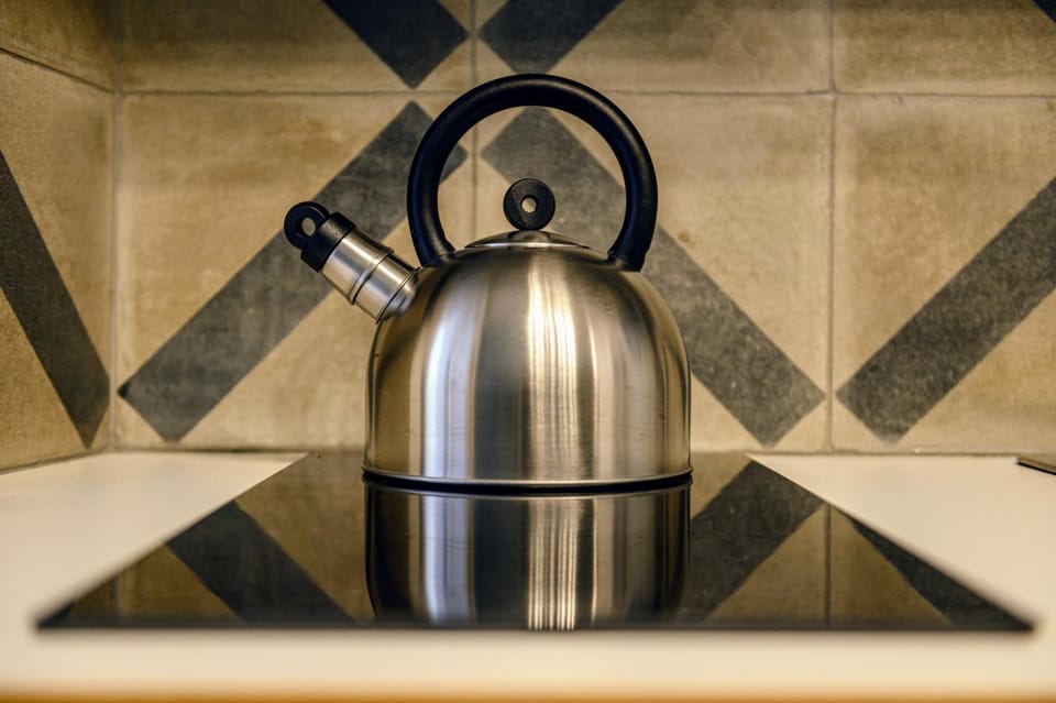Coffee/tea facilities, Kitchen or kitchenette