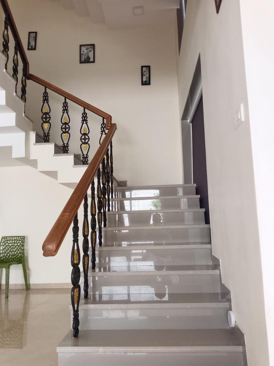 Stay in supreme Villa in Lonavla