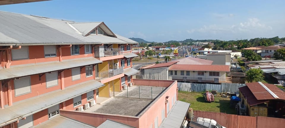 Balcony/Terrace, City view, Street view