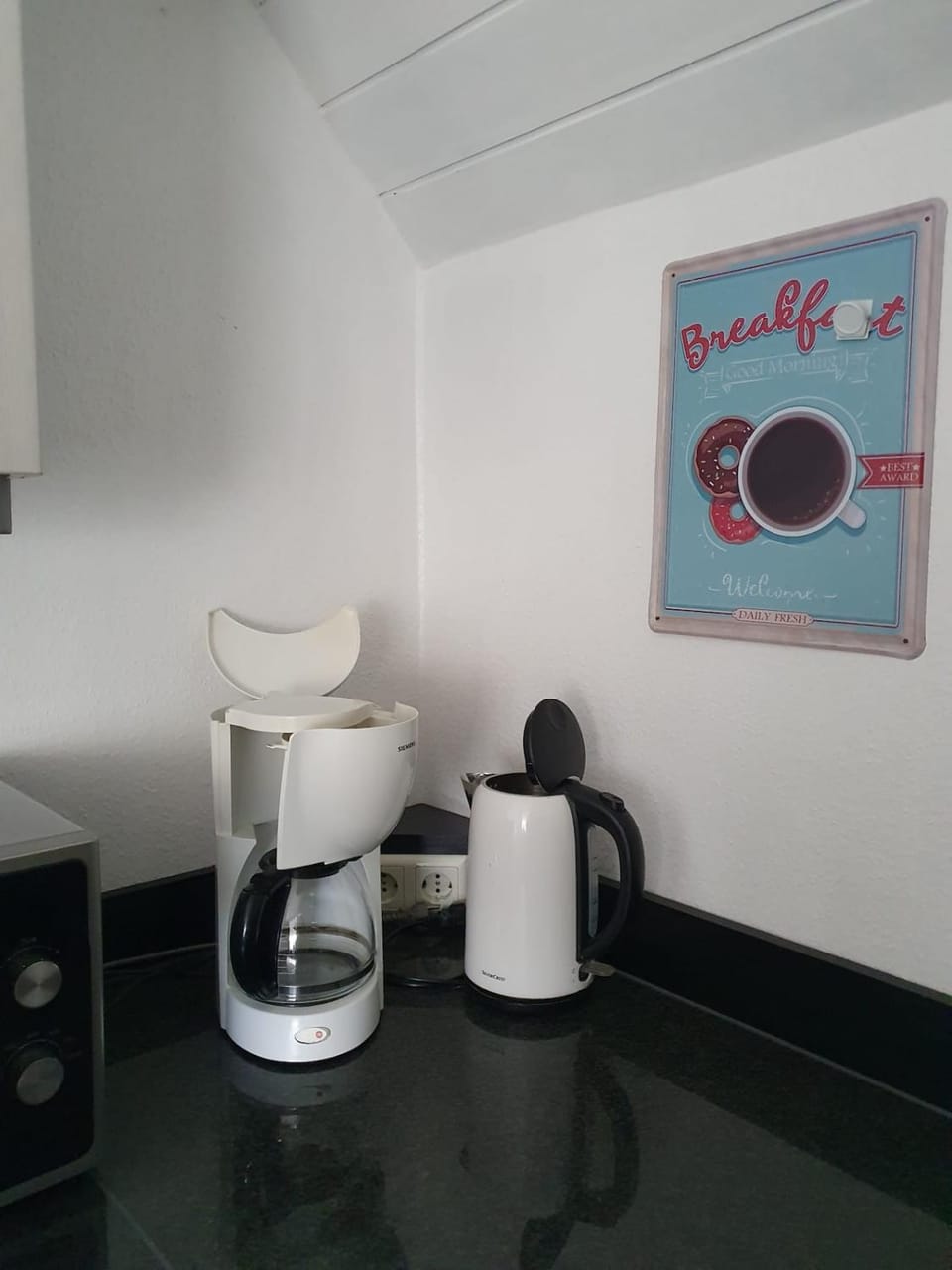 Coffee/tea facilities