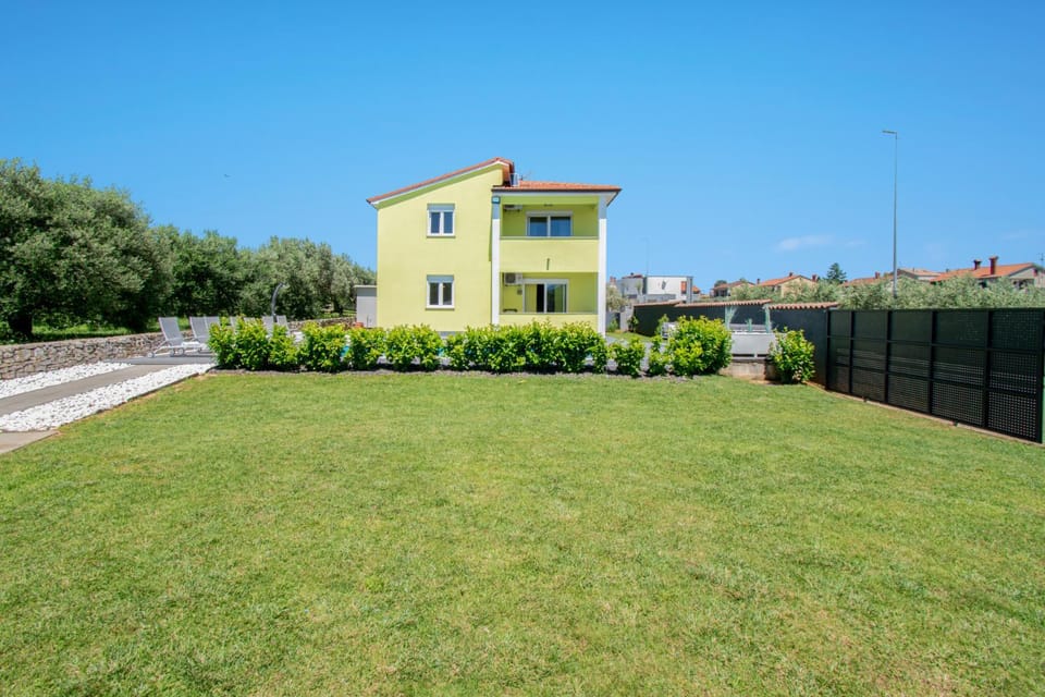 Villa Casa Mare near Pula by Istrabook Villa in Pula