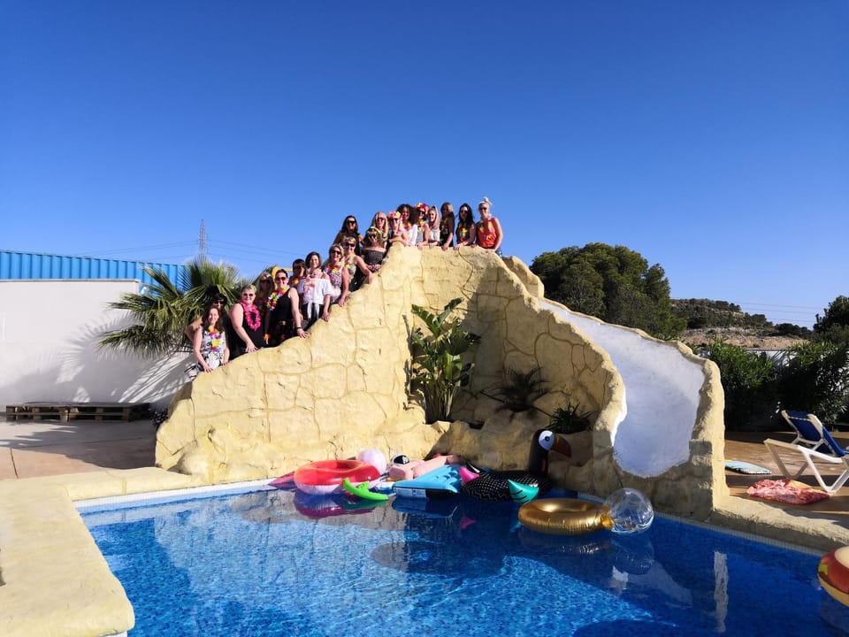 People, Pool view, Swimming pool, group of guests