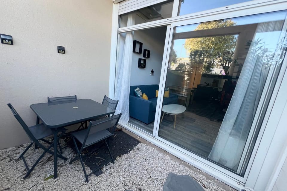 Golfe Juan - 4 People - Swimming Pool - Parking Apartment in Antibes