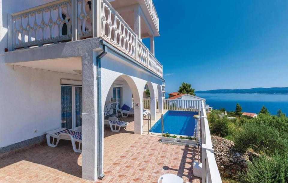 Apartmani Sunce i More Apartment in Split-Dalmatia County