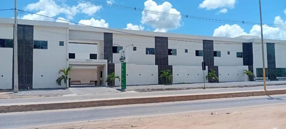 Property building, Facade/entrance
