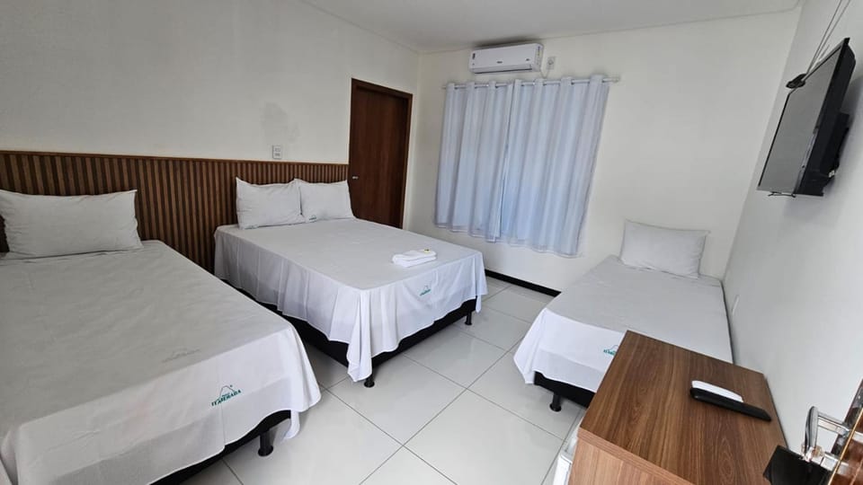 Bed, Bedroom, air conditioner