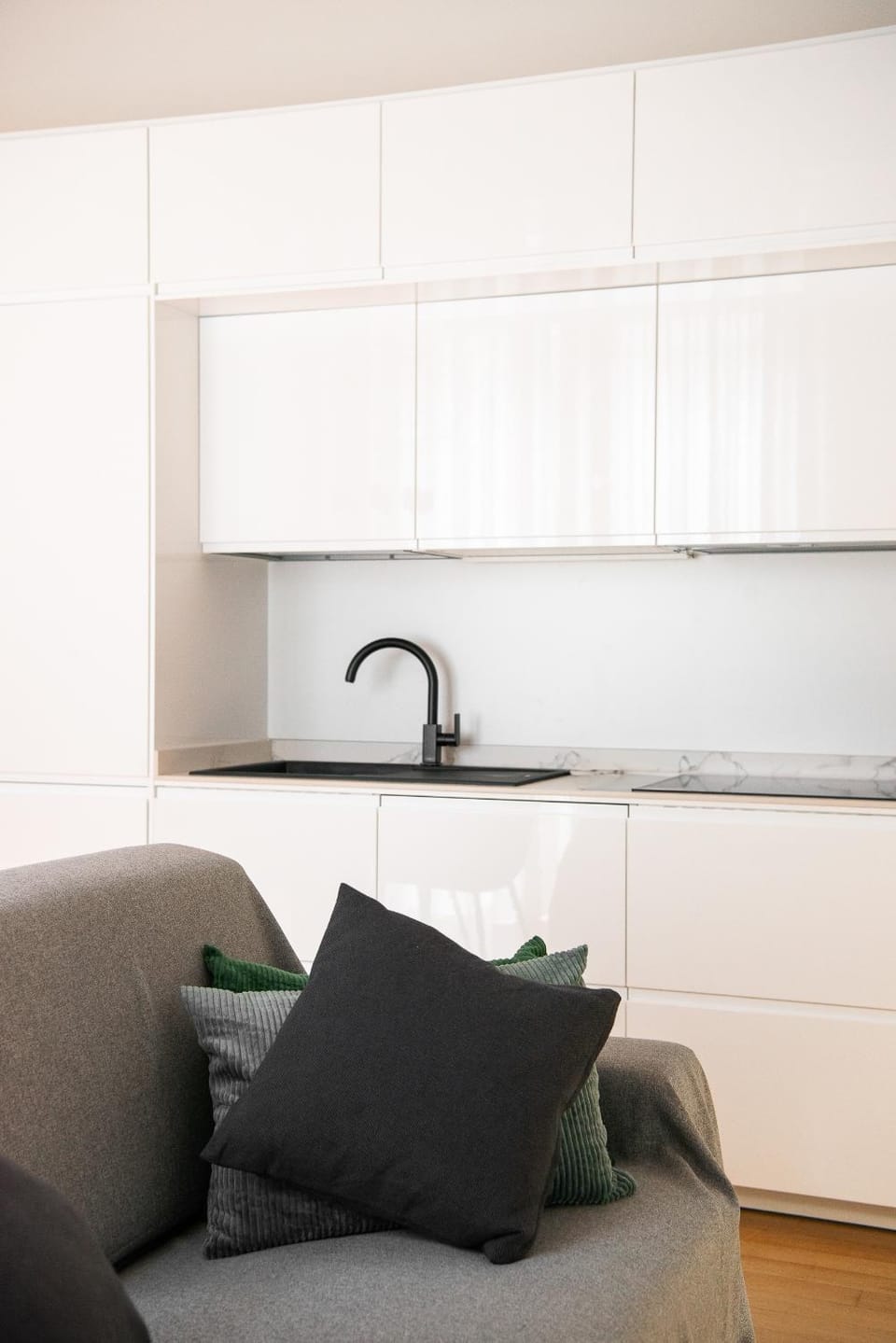Kitchen or kitchenette, Living room