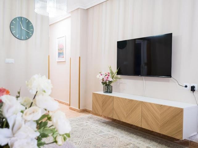 Ramon Gallud Apartment in Torrevieja