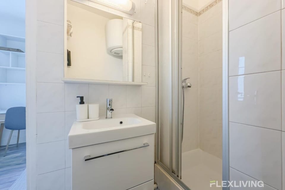 Flexliving - studio - Boulangers Apartment in Paris