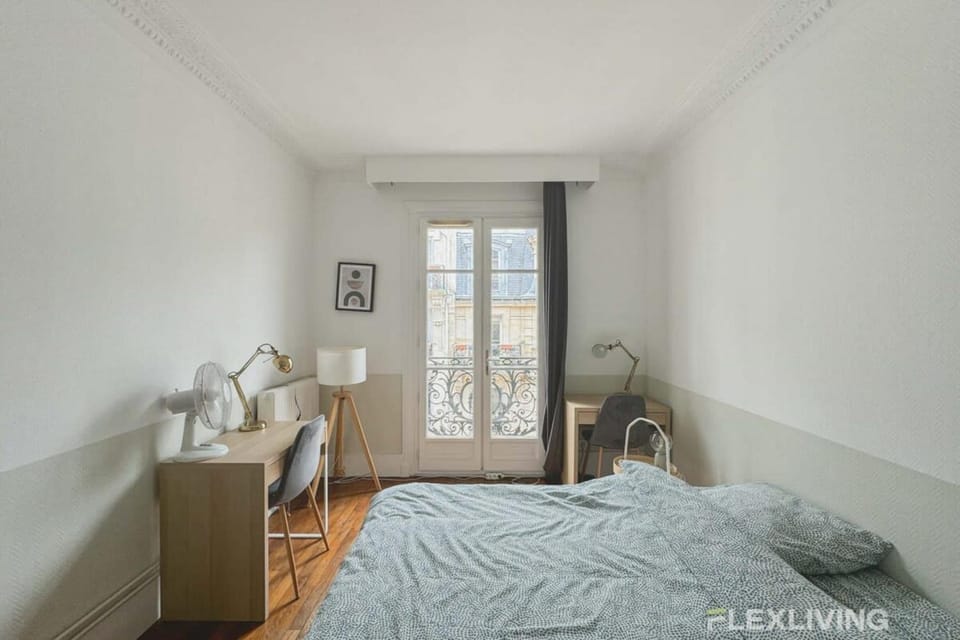 Flexliving - room - Prague House in Paris