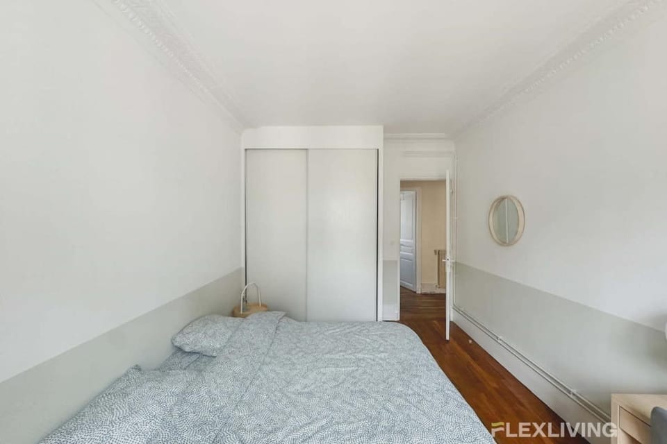 Flexliving - room - Prague House in Paris
