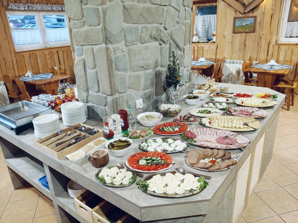 Food and drinks, Food, Buffet breakfast