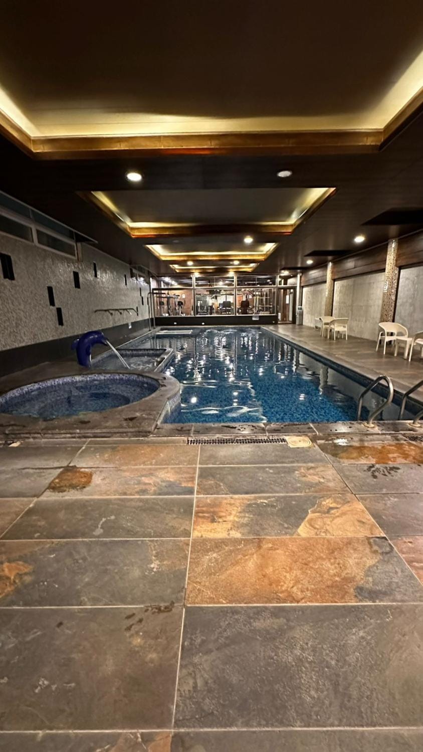 Pool view, Swimming pool