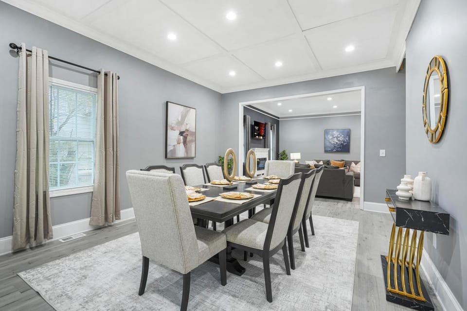 Atlanta Gem Near Mercedez Benz Stadium & Stone Mtn Prk House in Decatur