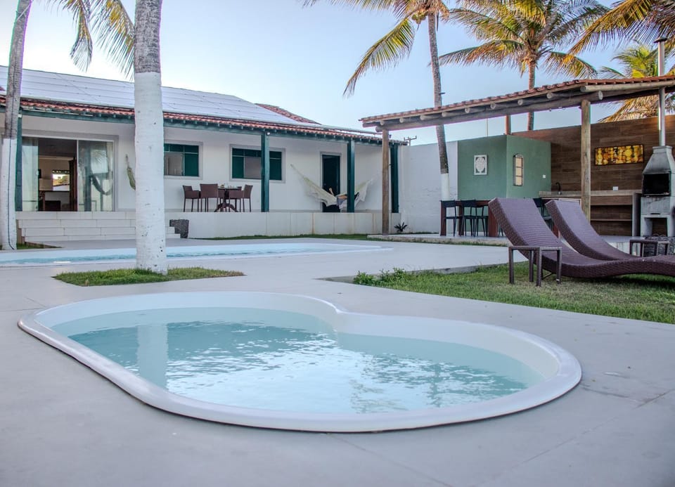 Casa beira-mar 25km do aeroporto de Recife House in Cabo de Santo Agostinho