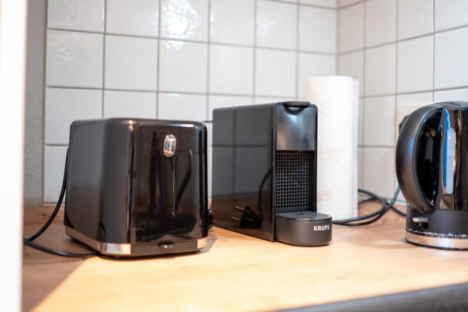 Coffee/tea facilities, Kitchen or kitchenette
