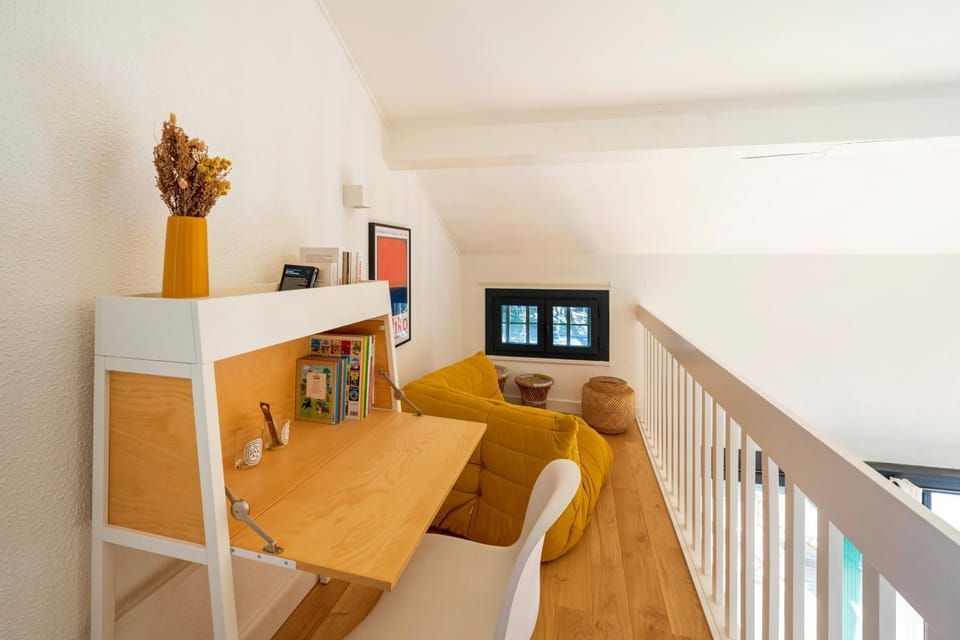 Property building, Living room