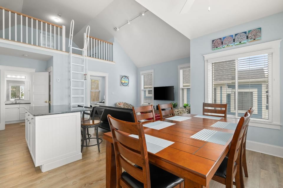 The Harlequin - 20 Summer Village House in New York