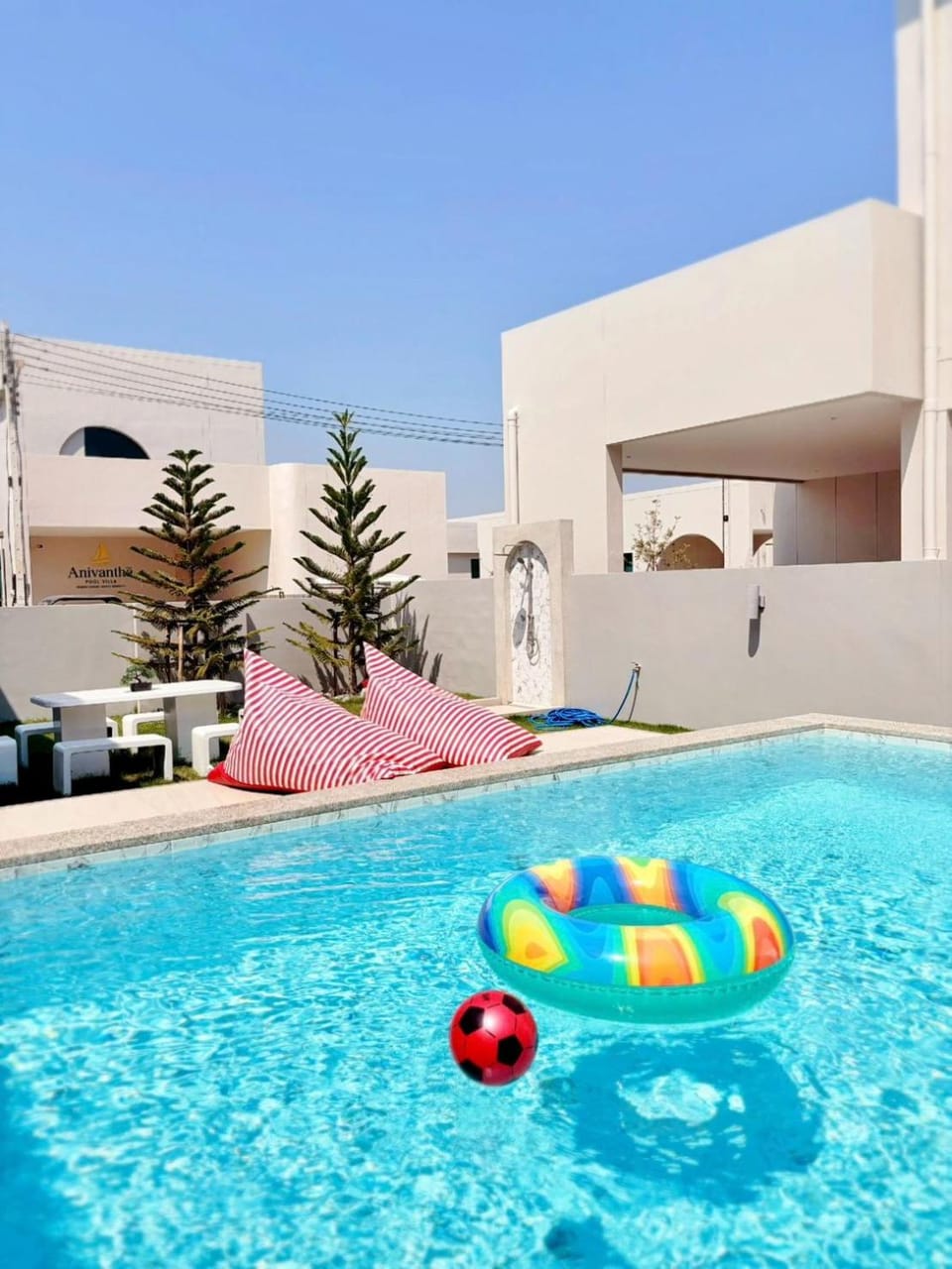 Pool view