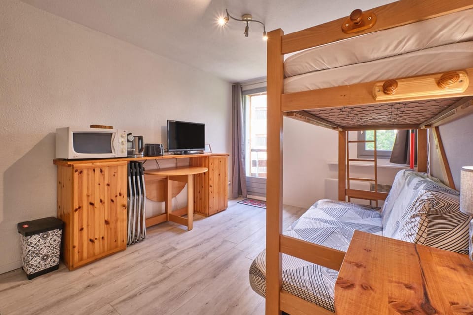 Property building, Living room, Bedroom
