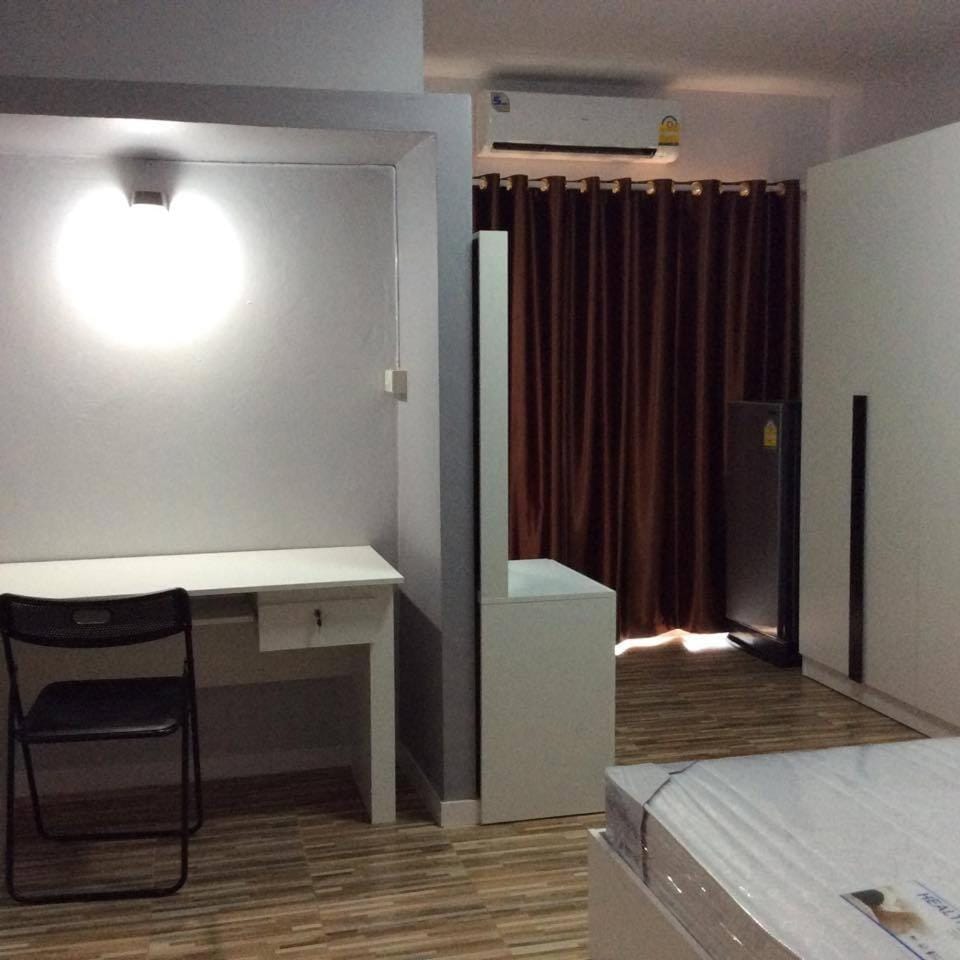 R2 Apartment Service Inn in Laos