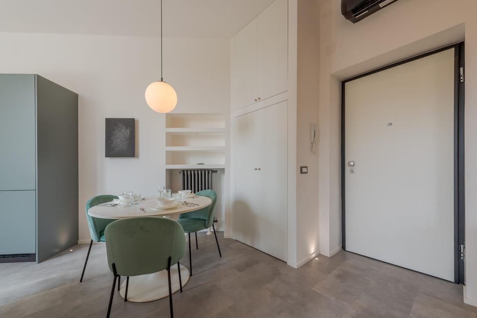 Guest Planet - Dergano M3 studio Apartment in Milan