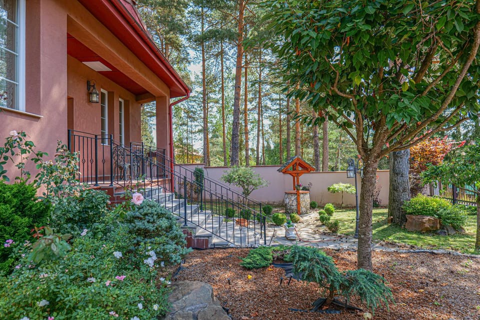 Property building, Garden