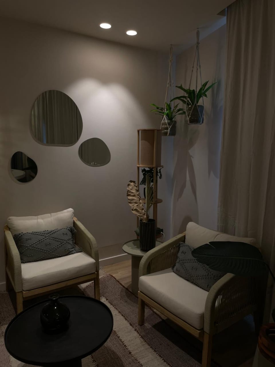 Love Room Strasbourg, Suite Bali, Balnéo & Sauna Apartment in Strasbourg