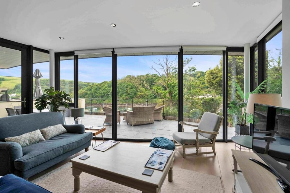 Patio, Communal lounge/ TV room, View (from property/room), Living room
