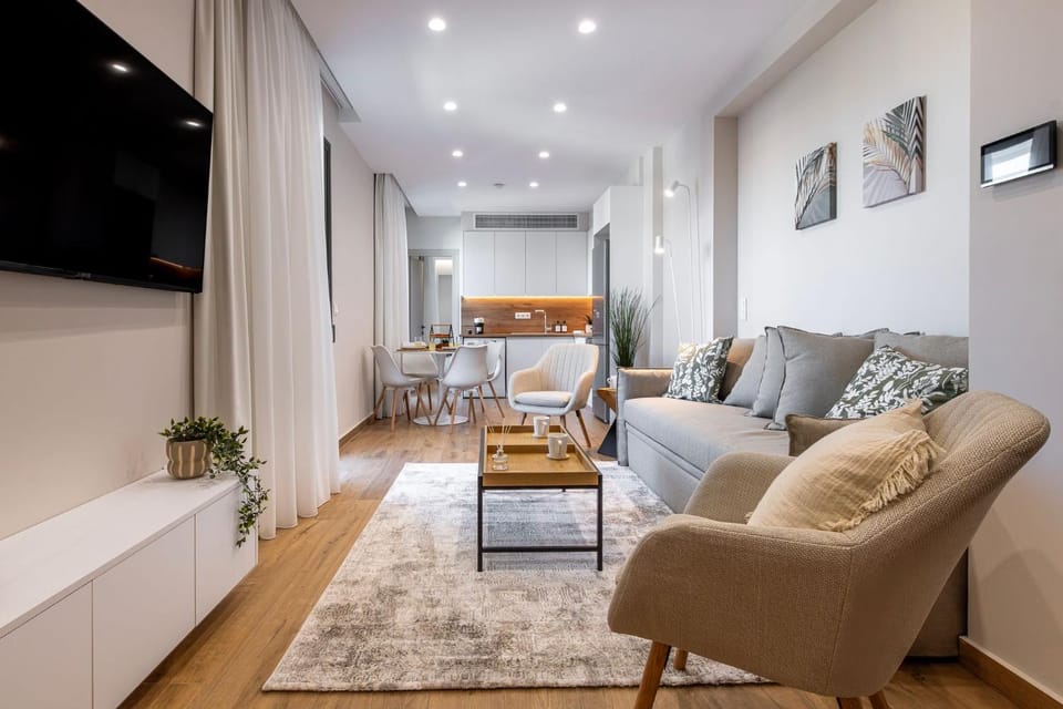 TV and multimedia, Living room, Seating area