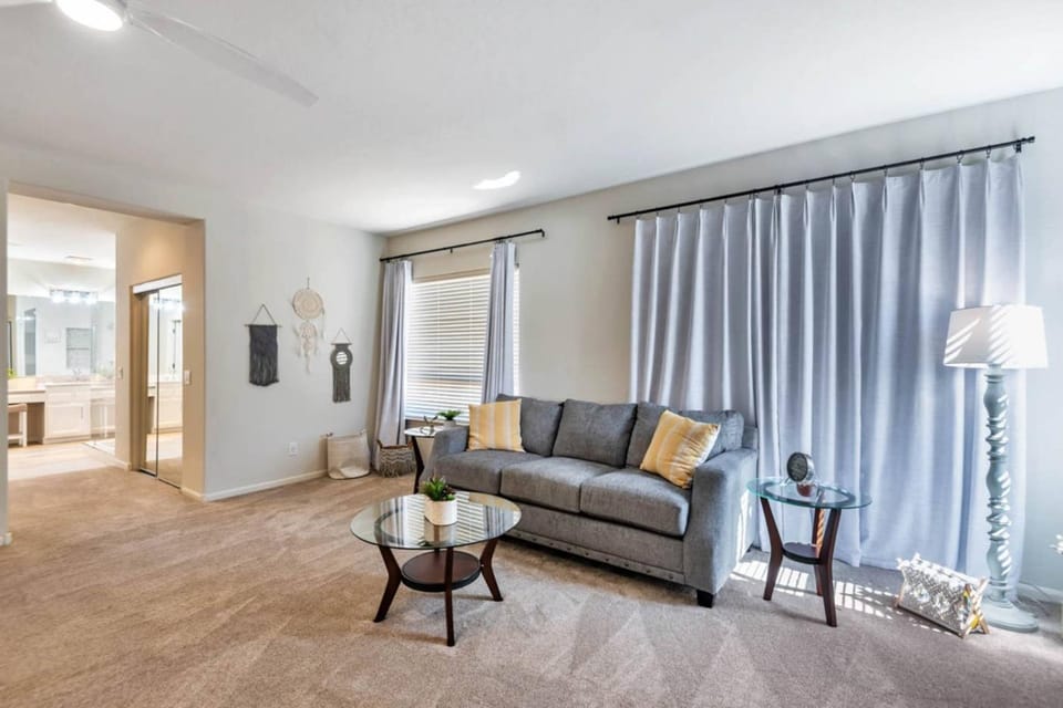 E Grovers Scottsdale House in Phoenix