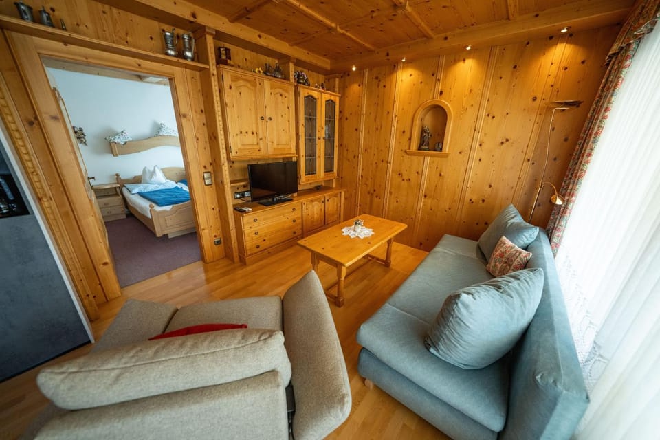 Haus Golker Ferienwohnungen & Frühstückspension Bed and Breakfast in Carinthia, Austria