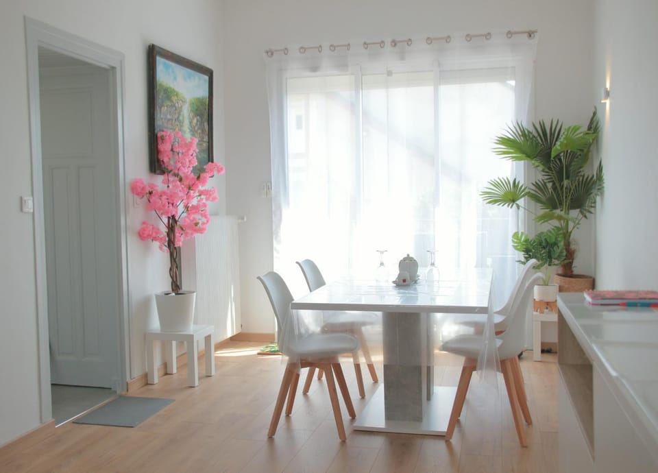 Balcony/Terrace, Banquet/Function facilities, Dining area, heating, storage