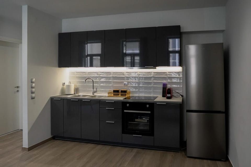 Kitchen or kitchenette, oven, stove