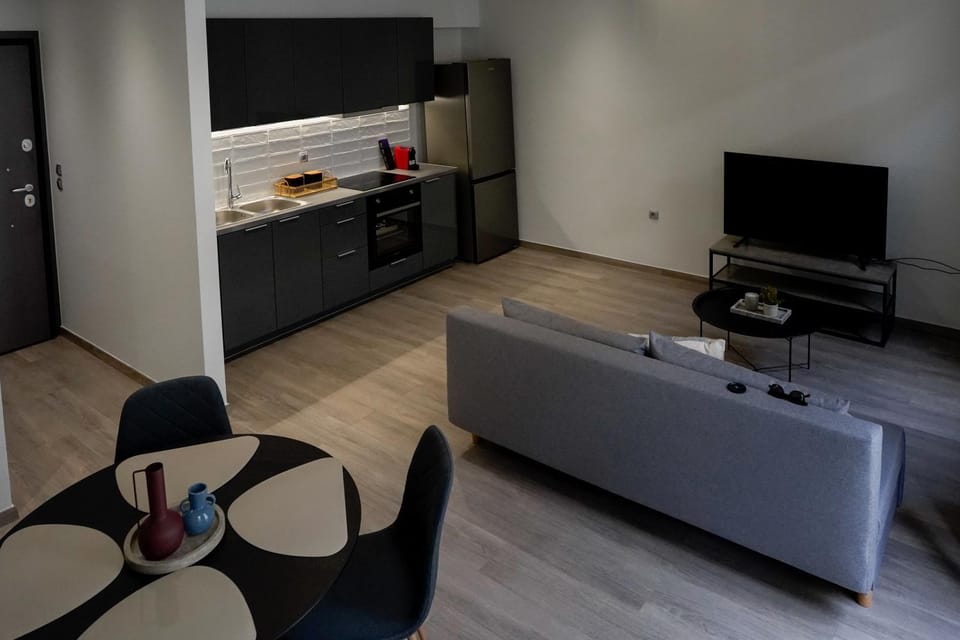 Communal lounge/ TV room, TV and multimedia, Kitchen or kitchenette, Seating area