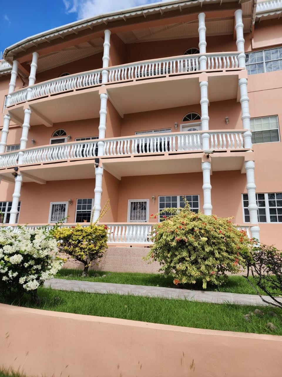 Hilltop View Apartment Apartment in Saint George