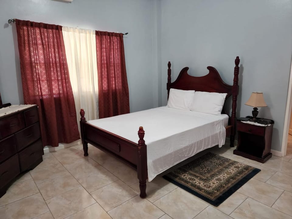 Hilltop View Apartment Apartment in Saint George