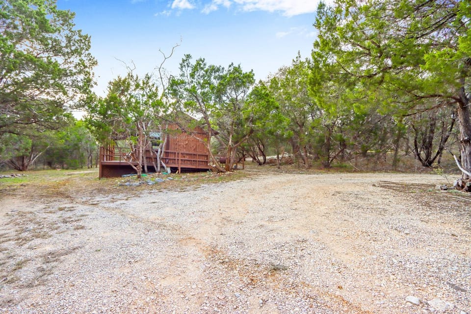 Sanderson at The Bend House in Wimberley