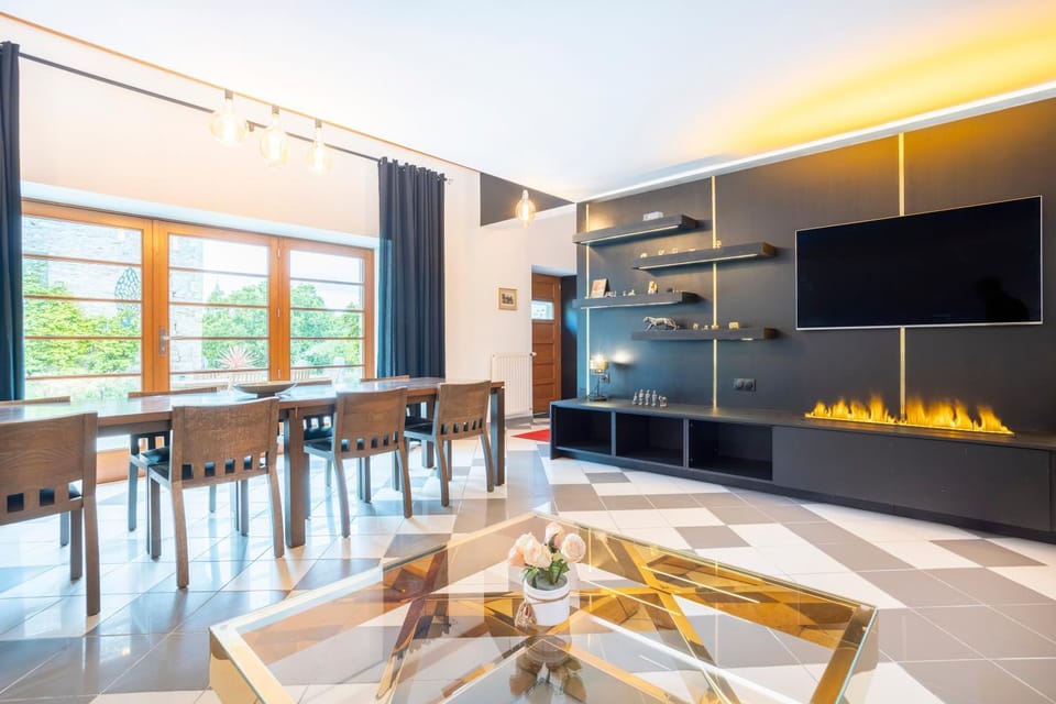 Property building, Living room