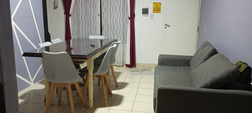 Habitación en casa particular Vacation rental in Esquel