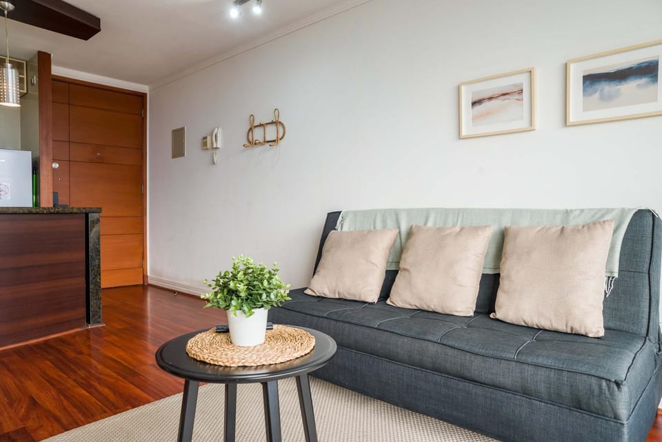 Exclusive accommodation in Kennedy area Apartment in Las Condes