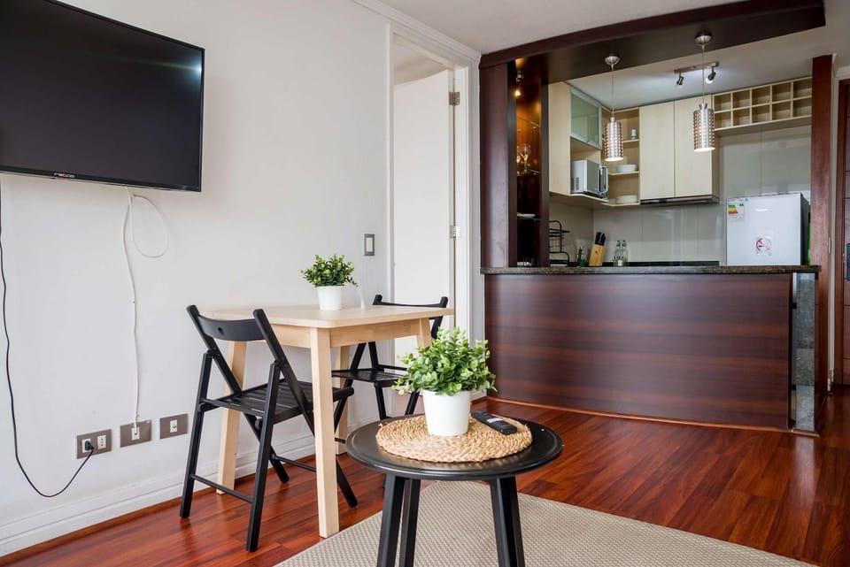 Exclusive accommodation in Kennedy area Apartment in Las Condes