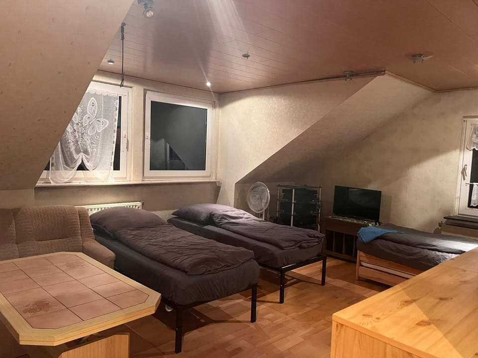 Nr 7 DG 3ZKB in Fuldatal Apartment in Kassel