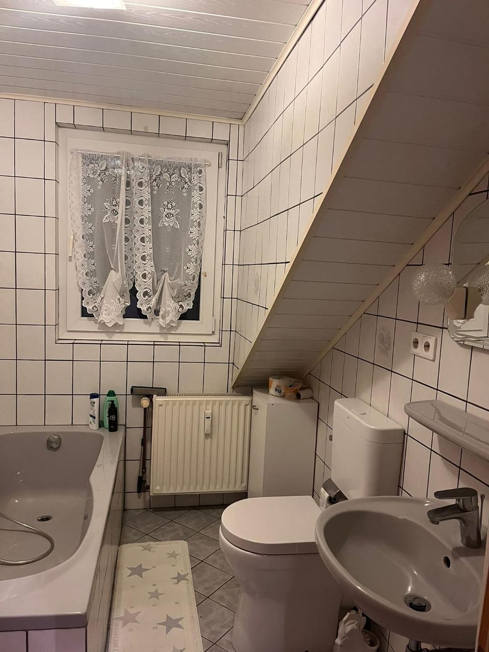 Nr 7 DG 3ZKB in Fuldatal Apartment in Kassel