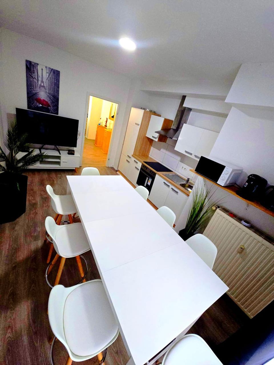 Kitchen or kitchenette, Living room, Dining area, Communal kitchen, Food, Food, Dinner, kitchen, kitchen