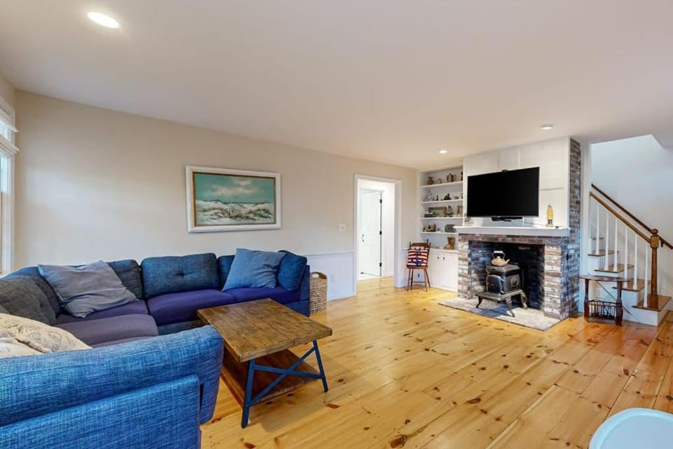 Boxberry Bliss House in South Yarmouth